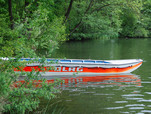 DLRG Boot am Ufer